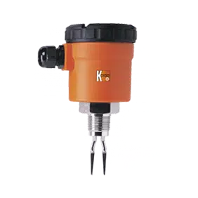 En orange och svart Kobold NWS bärbar luftkompressor isolerad på en spräcklig svart bakgrund.